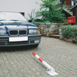 SCHUPO — SCHUPO Poteau basculant 60/1000mm, sans oeillets, laqué rouge-blanc, à cheviller avec plaque de base